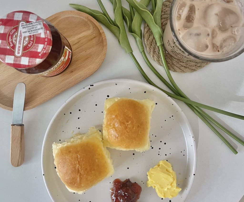 Boink Bakery Soft Roll with Butter and Jam scaled e1638897711194 Boink Bakery Soft Roll with Butter and Jam scaled e1638897711194